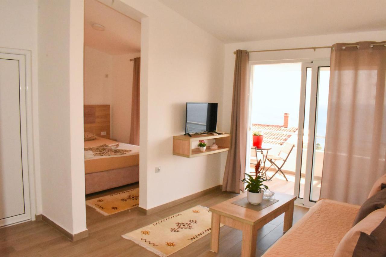 Studio Apartments Jupo Ulcinj Zewnętrze zdjęcie