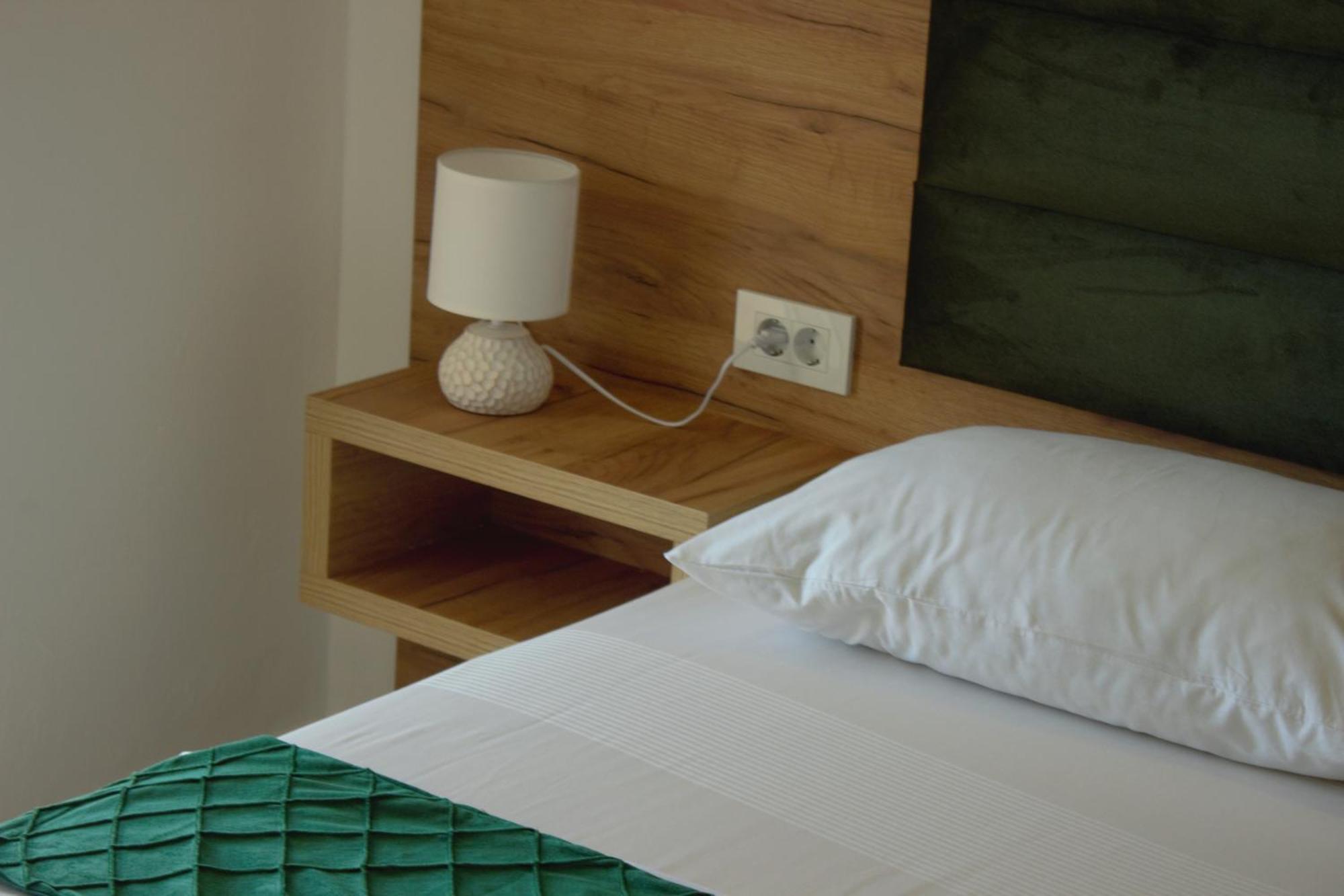 Studio Apartments Jupo Ulcinj Zewnętrze zdjęcie